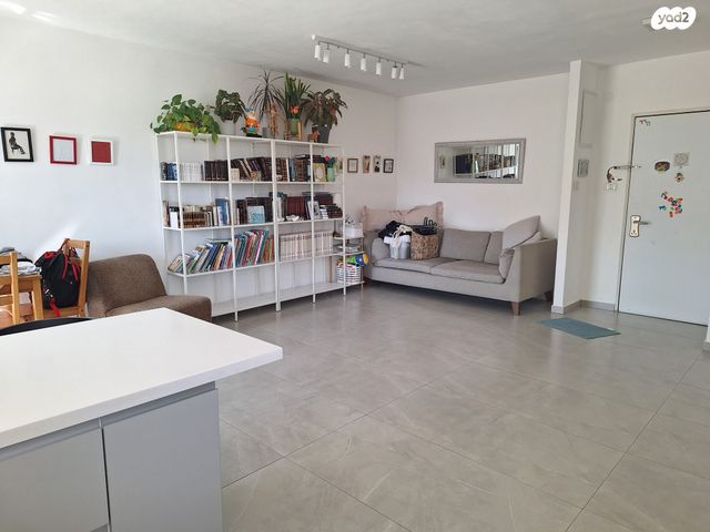 דירה, שח"ל 52, גבעת מרדכי, ירושלים