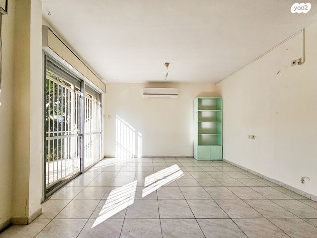 בית פרטי/ קוטג', נחל בצת 15, הנחלים, מודיעין מכבים רעות