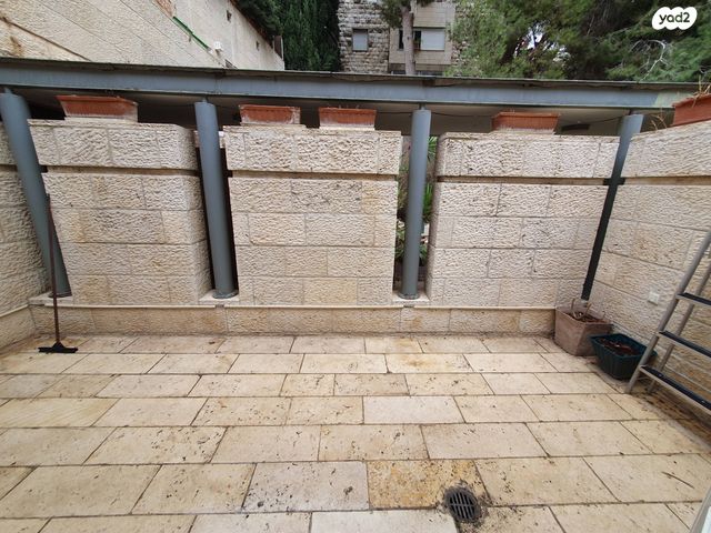 דירה, מרדכי נרקיס 9, רחביה, ירושלים