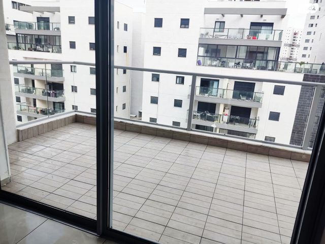 דירה, דוריף 15, עיר היין, אשקלון