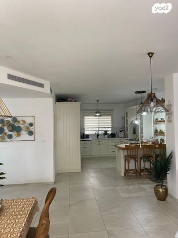 גג/ פנטהאוז, יהלום 31, רובע יזרעאל סביוני העמק, עפולה