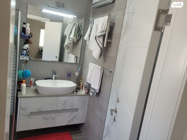 בית פרטי/ קוטג', הלימון 5, נאות הדרים, גן יבנה