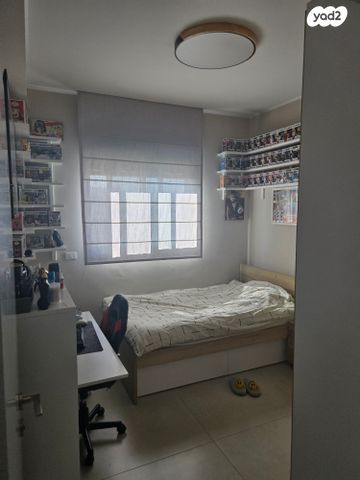 שדרות הציונות 73