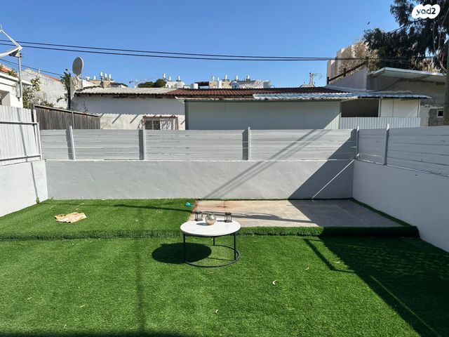 דירת גן, השר בכור שטרית 16, קרית נורדאו, נתניה