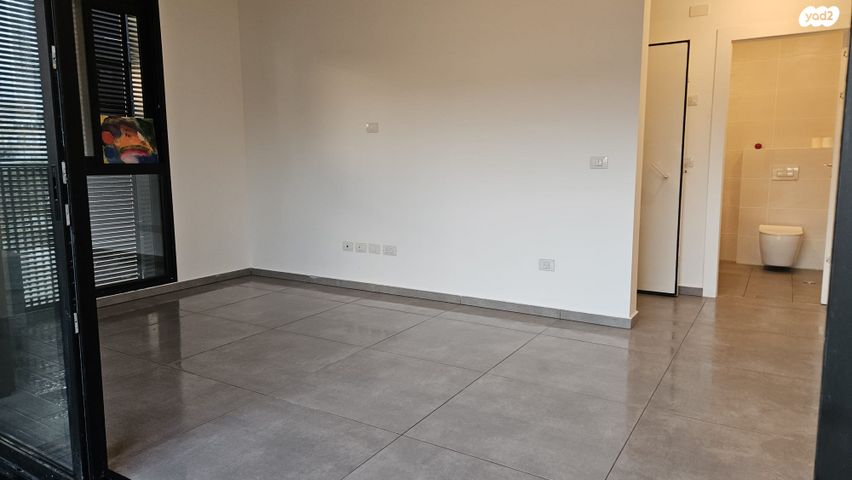 דירה, ישראל ב"ק 15, מונטיפיורי, הרכבת, תל אביב יפו