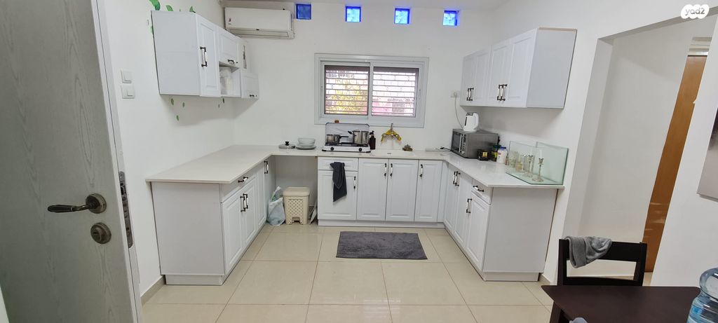 מרבד הקסמים 7