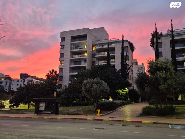 דירה, דרך המלך 3, גנים א', גני תקווה