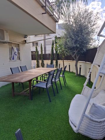 יצחק יציב 66