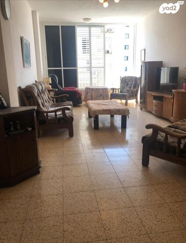 דירה, מקס נורדאו 3, דרום מערב ותיק, בת ים