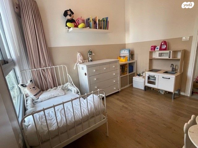 דירה, חפץ חיים 17, קרית ויצמן, רעננה