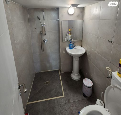 דירה, יצחק רגר 166, שכונה ד', באר שבע