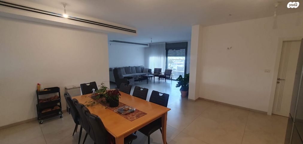 דירה, שדרות בית וגן 3, בית וגן, קרית אתא