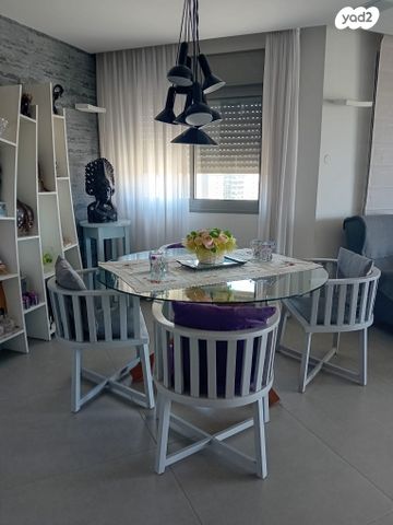 גג/ פנטהאוז, הדוגית 13, נאות רבין, יבנה