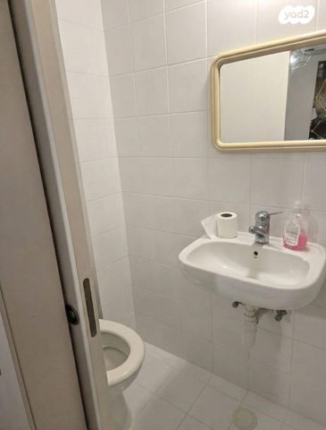 דירה, משה שרת 39, קרית שרת מזרח, חולון