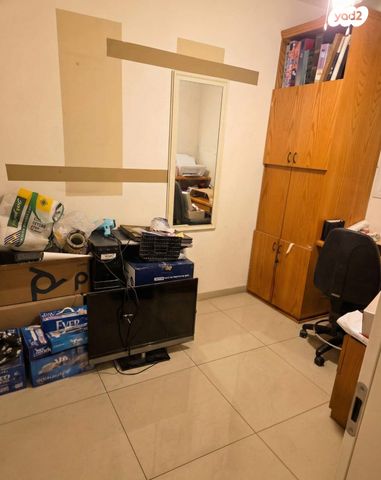 דירה, משה שרת 39, קרית שרת מזרח, חולון