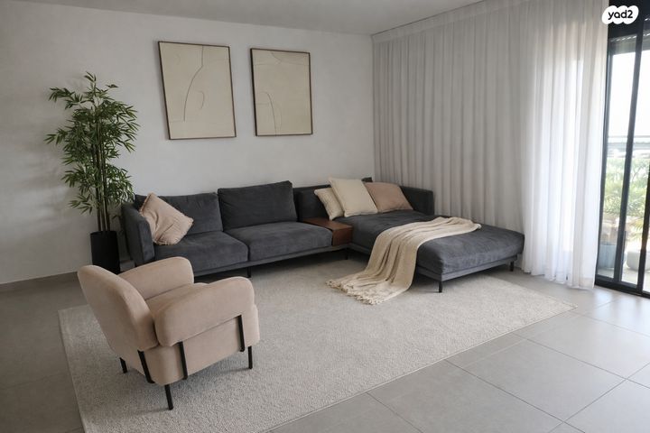 דירה, מרים הנביאה 19, פסגות אפק, ראש העין