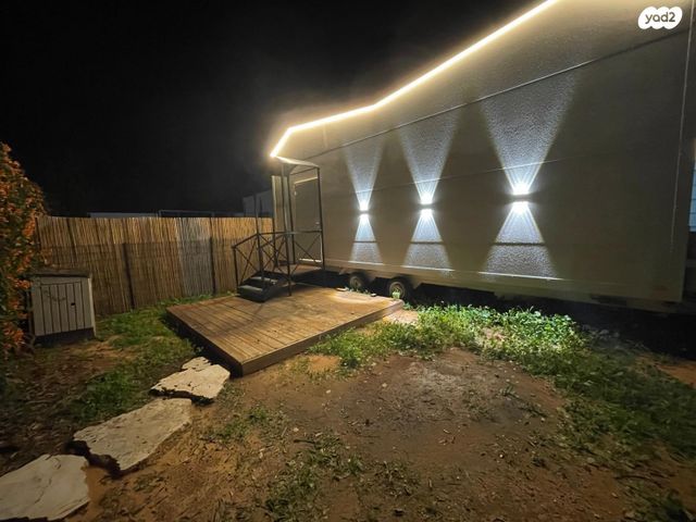 יורדי הים 17