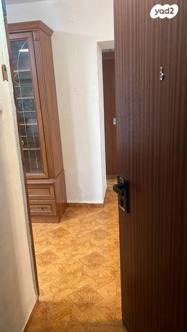 מעלה הגיבורים 1