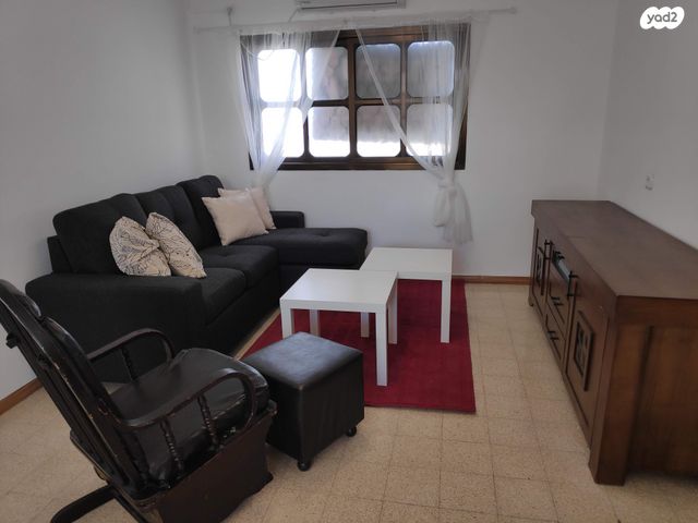 דירה, יציאת אירופה 8, שכונה ה', באר שבע