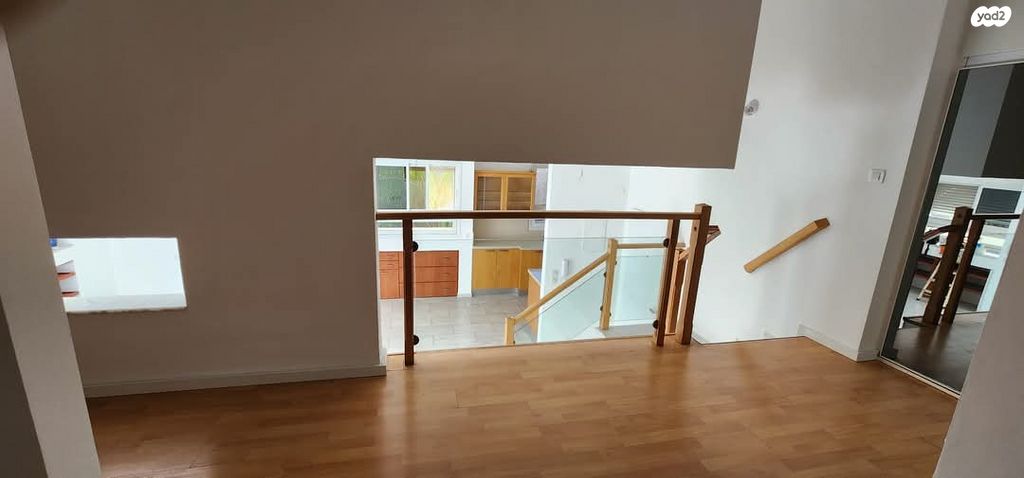 דירה, רש"י 8, הדר, רמת השרון