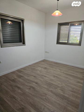 דופלקס, נחום גולדמן 8, כצנלסון, ראשון לציון