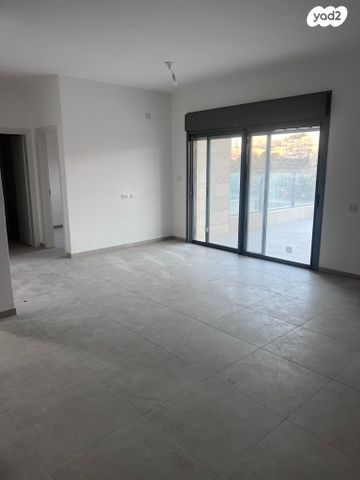 דירה, נהר הירדן 9, רמת נבון . הר כרמי, כרמיאל