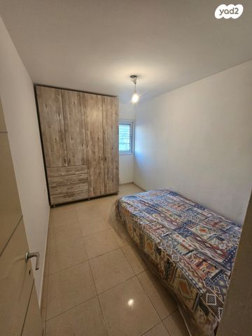 דירה, קרן היסוד 25, מרכז אזרחי, באר שבע