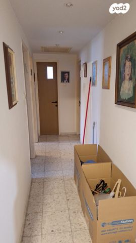 דירה, גדעון 13, בקעה, ירושלים