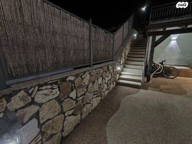 יחידת דיור, הדסים 12, יפה נוף, מעלות תרשיחא