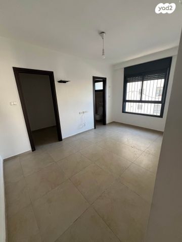 דירה, פרופ' דניאל כהנמן 7, רחובות המדע, רחובות