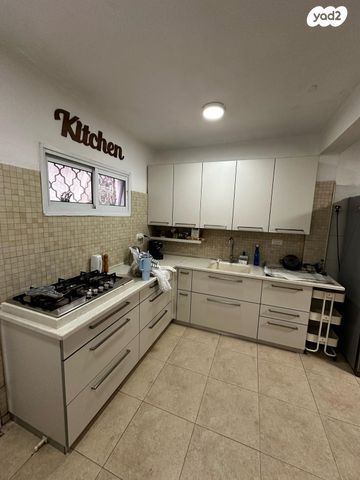 דירת גן, דובנוב 3, שכונה ב', באר שבע