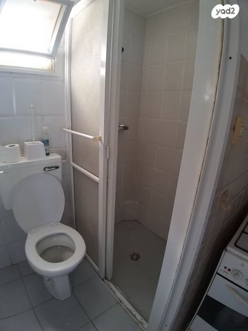 יחידת דיור, שארית הפליטה 62, הוד הכרמל, דניה, חיפה