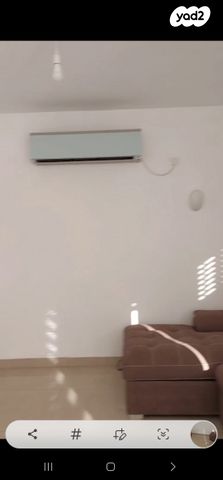 דירת גן, הרב מיימון 57, הראשונים, שלומי