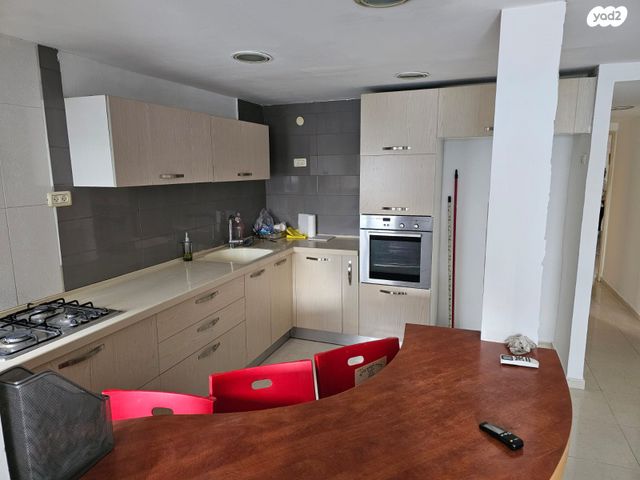 דירה, קרן היסוד 25, מרכז אזרחי, באר שבע