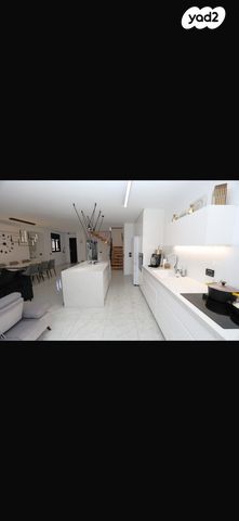 דירת גן, מרדכי אנילביץ' 13, רמת אפרים, נתניה