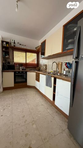 יחידת דיור, הדסים 12, יפה נוף, מעלות תרשיחא