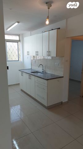 דירה, אליעזר מילרוד 28, שקמים ואגמים, אשקלון