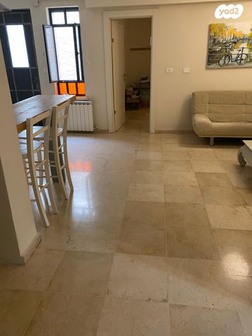 דירה, מבוא הבוסתן 16, הר אדר, הר אדר