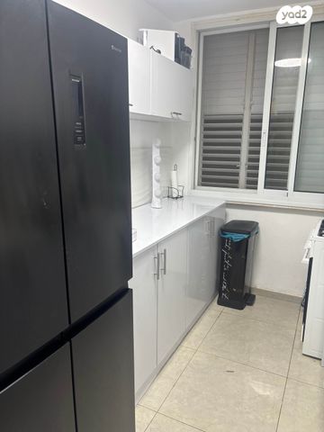 דירה, הגליל 51, המיסדים, כרמיאל