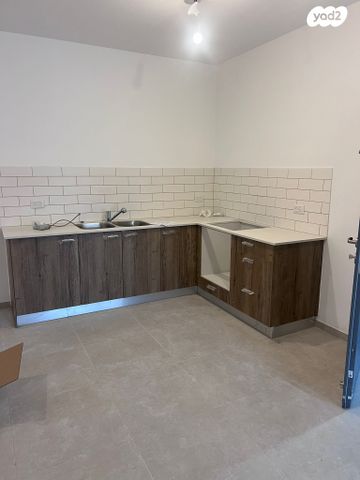 דירה, נהר הירדן 9, רמת נבון . הר כרמי, כרמיאל