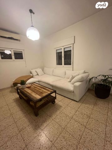 דירה, מיכל לייב כץ 51, שיכון מפ"ם, פתח תקווה