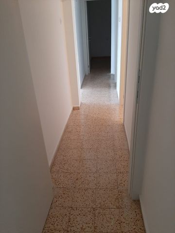 דירה, הרצל 41, מרכז, כפר סבא