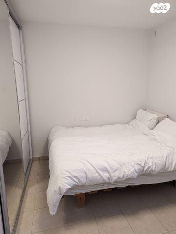 יחידת דיור, הרב עובדיה יוסף 3, בלינסון, פתח תקווה