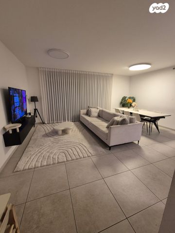 דרך בן גוריון 11