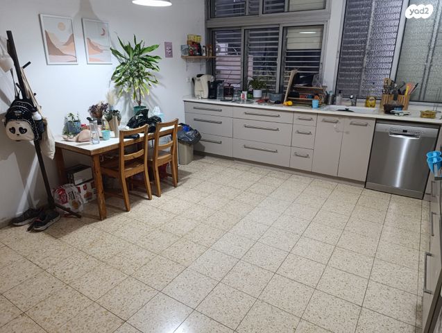 דירה, ברדיצ'בסקי 41, ארלוזורוב, גבעתיים