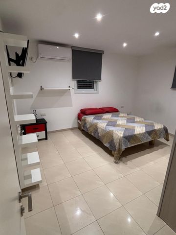 יחידת דיור, עזרא 20, רמת ידין, נתניה