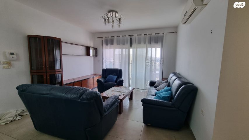 דירה, דרך השלום 161, רמת רבין, כרמיאל