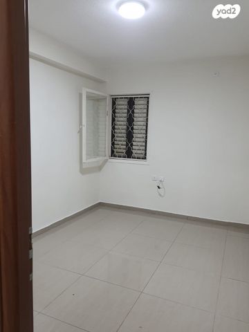 דירה, אליעזר מילרוד 28, שקמים ואגמים, אשקלון