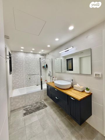 דירת גן, כזיב 40, סביונים, מעלות תרשיחא