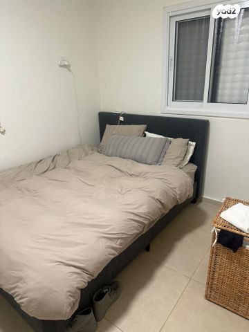 דירה, השקד 1, נווה ירק, נווה ירק